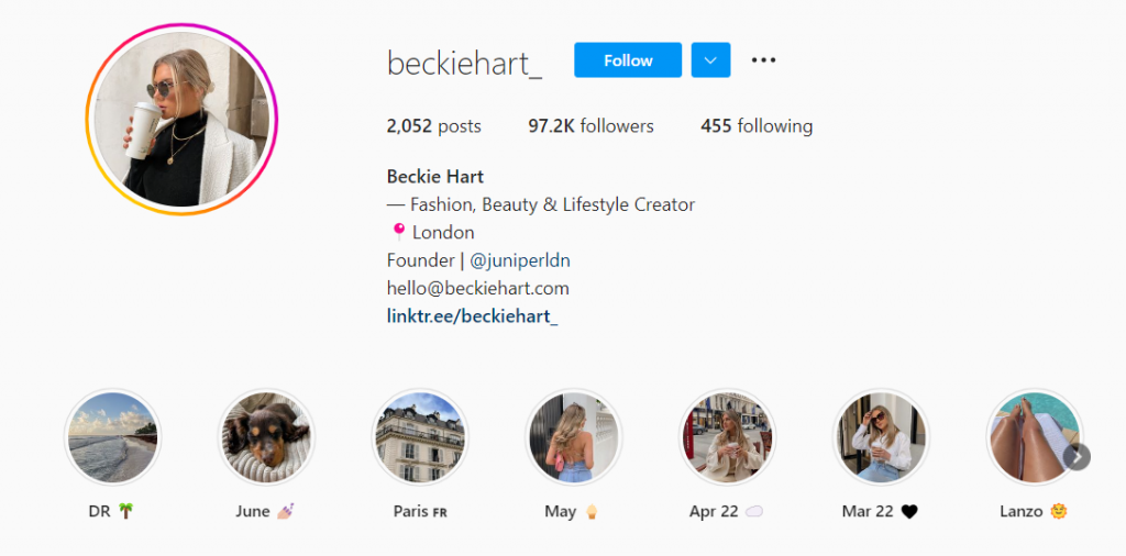 beckiehart_ social media account