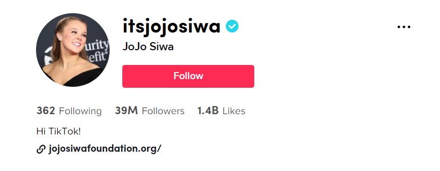 JoJo Siwa (@itsjojosiwa) Official TikTok 